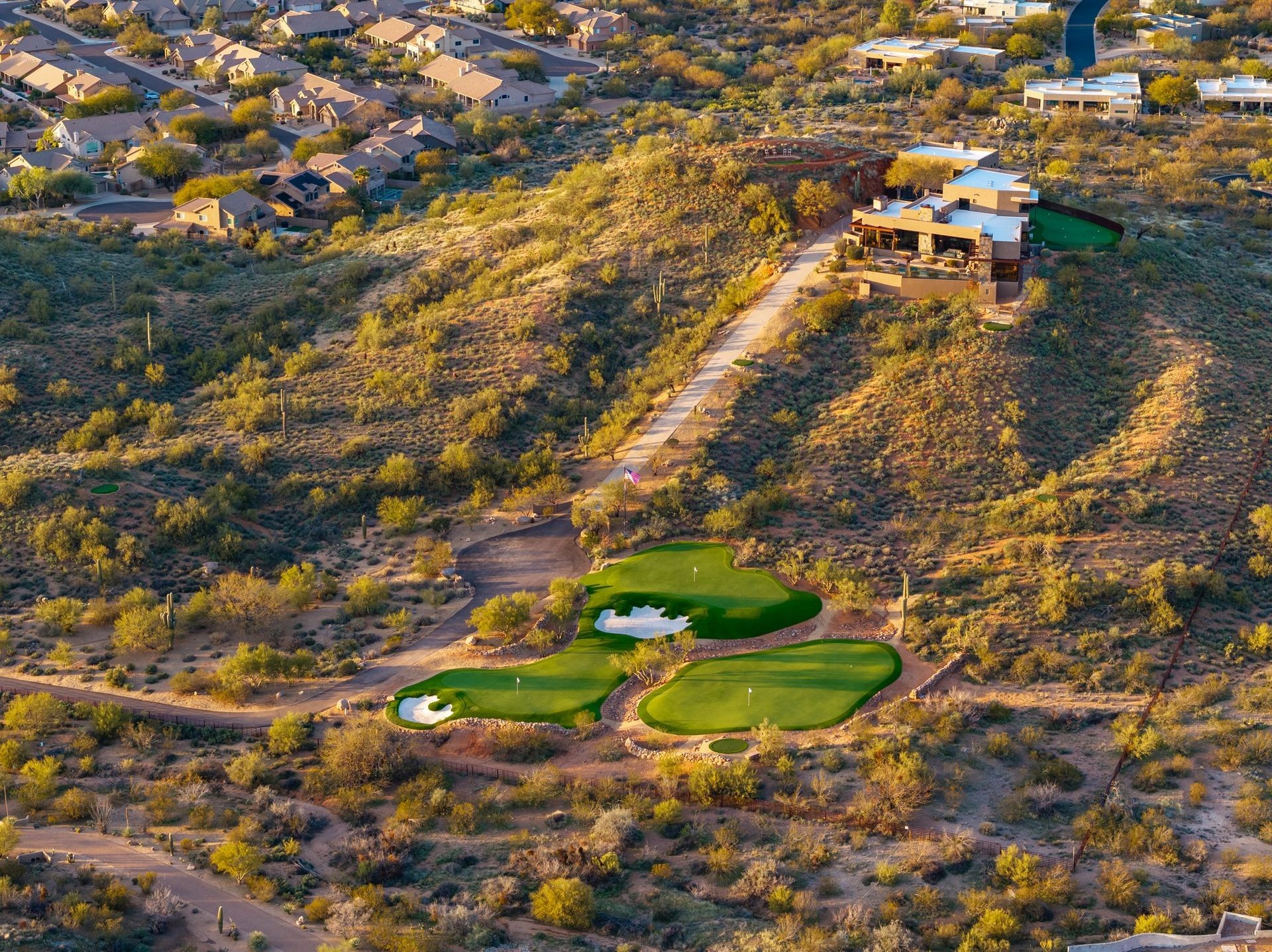 rivate short game golf complex at luxury Scottsdale golf rental near Troon North and Grayhawk. rivate short game golf complex at luxury Scottsdale golf rental near Troon North and Grayhawk.